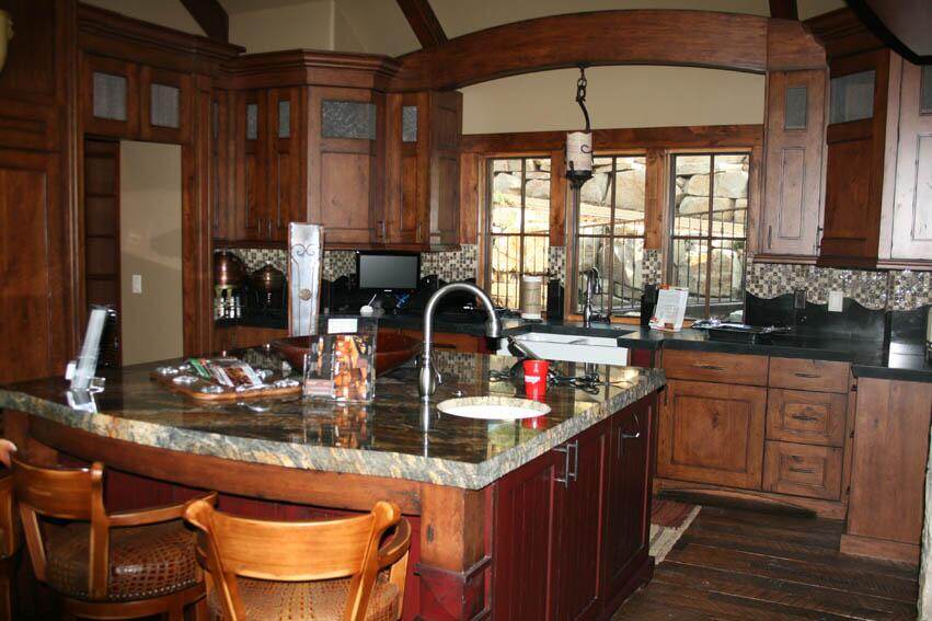 Custom kitchen tile and stone work by RKD Tile in Utah — project photo 336